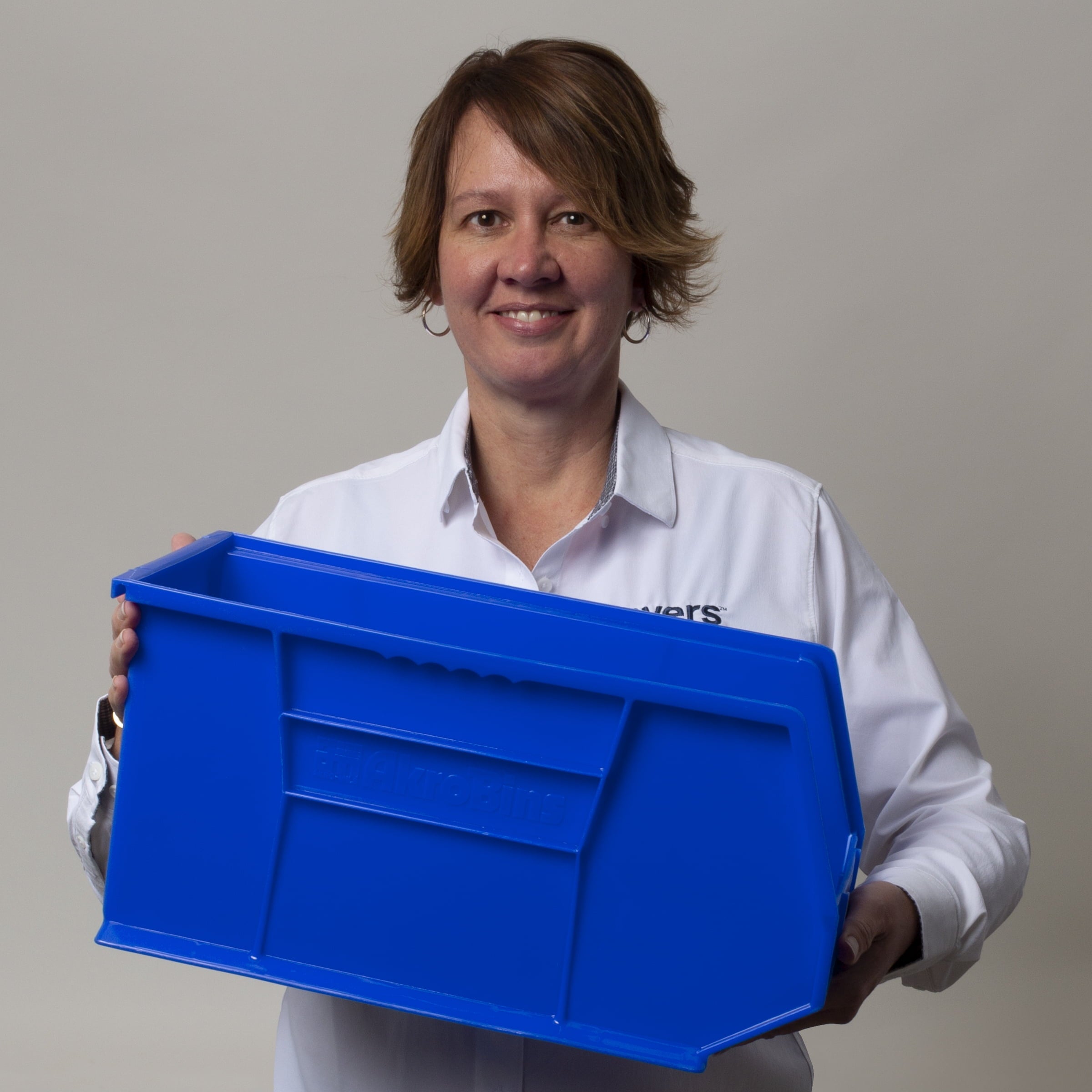 Akro-Mils 30265 AkroBins Plastic Storage Bins, Space-Saving Stackable Bins for Garage, Pantry, Craft Organization, 18-" x 8.25-" x 9-", Blue - Image 3